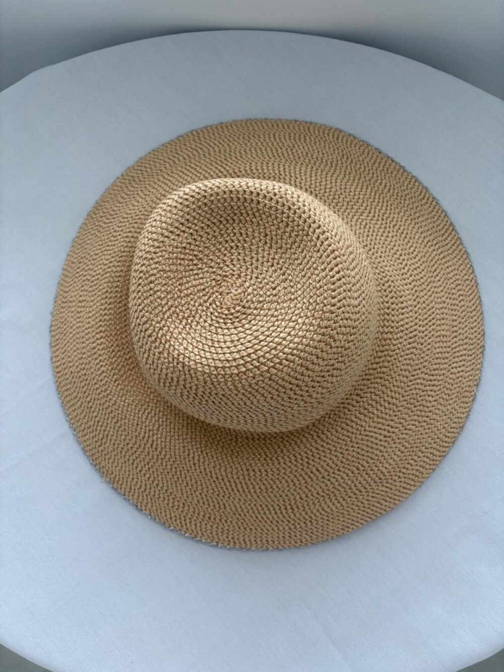 Eric Javits Limited Edition Hamptons Hat - Picture 2 of 6